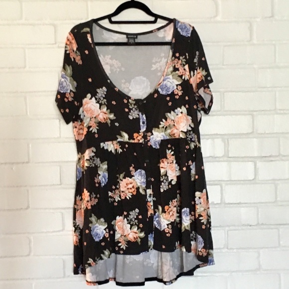 torrid Tops - TORRID Hi-Lo Top
